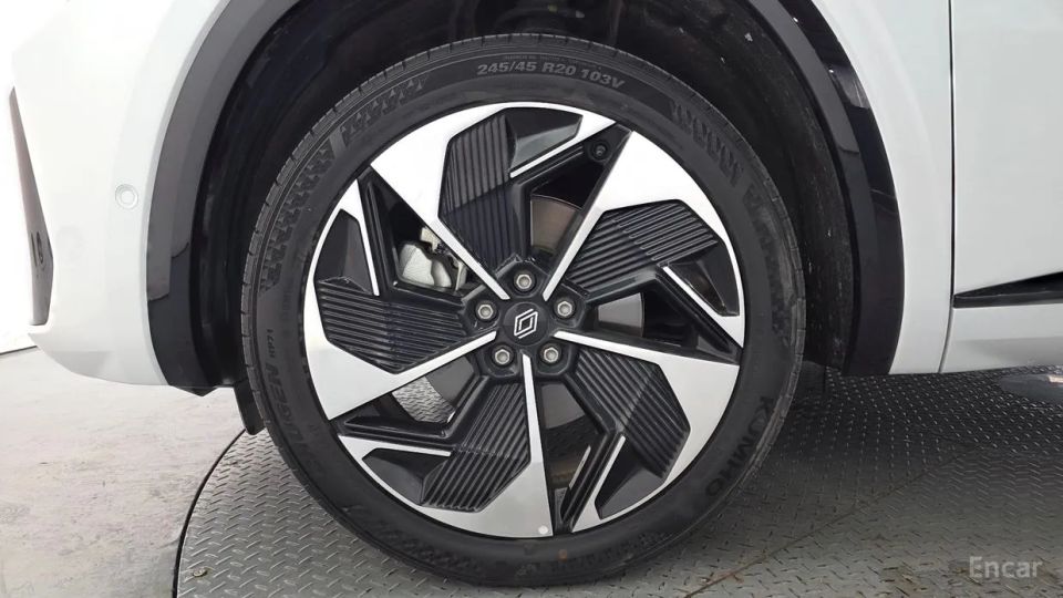 Renault-KoreaSamsung Grand Koleos