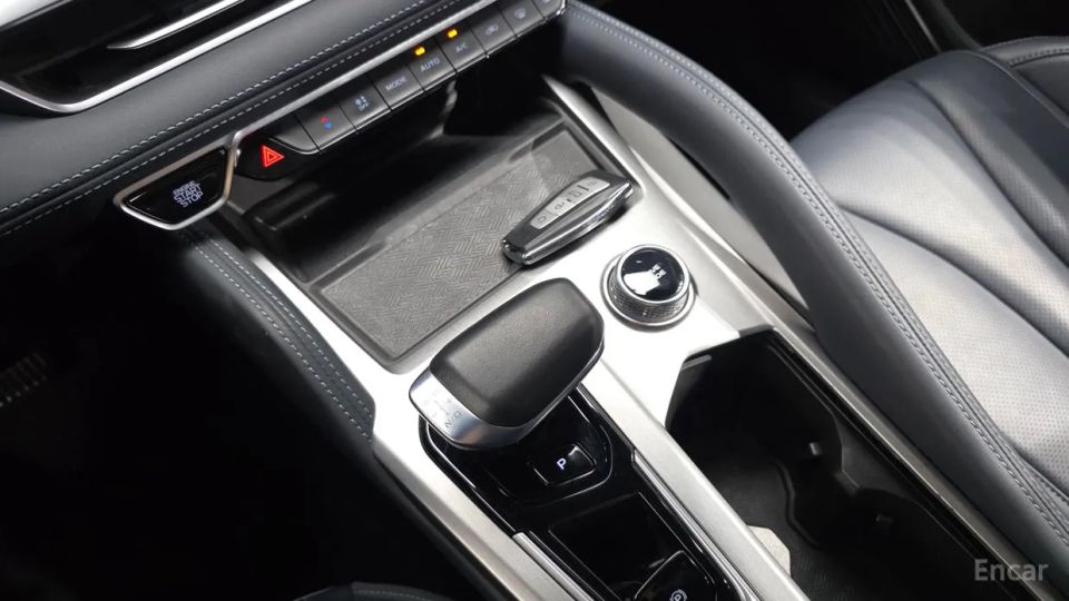 Renault-KoreaSamsung Grand Koleos