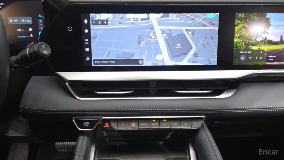 Renault-KoreaSamsung Grand Koleos