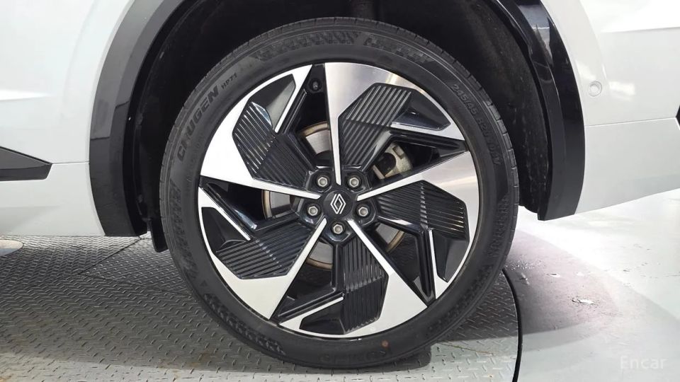 Renault-KoreaSamsung Grand Koleos
