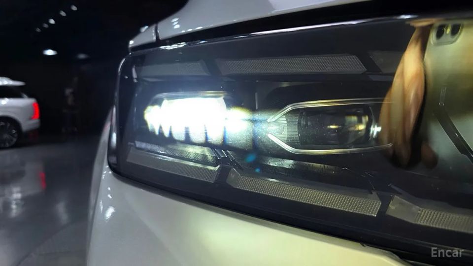 Renault-KoreaSamsung Grand Koleos
