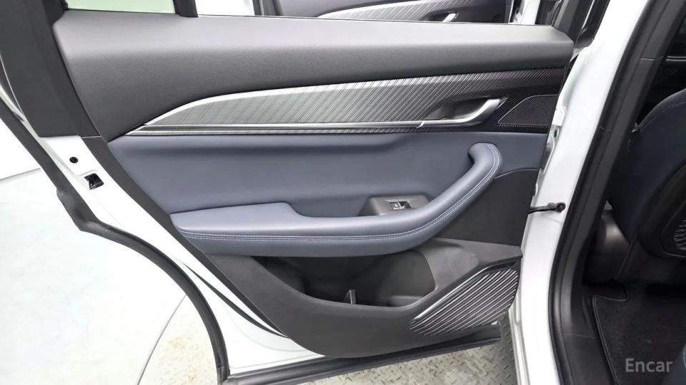 Renault-KoreaSamsung Grand Koleos