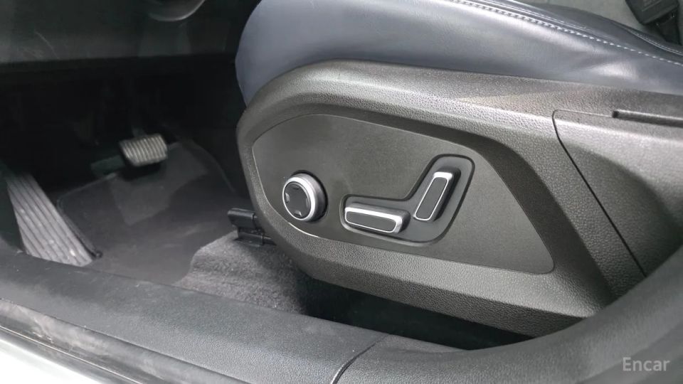 Renault-KoreaSamsung Grand Koleos