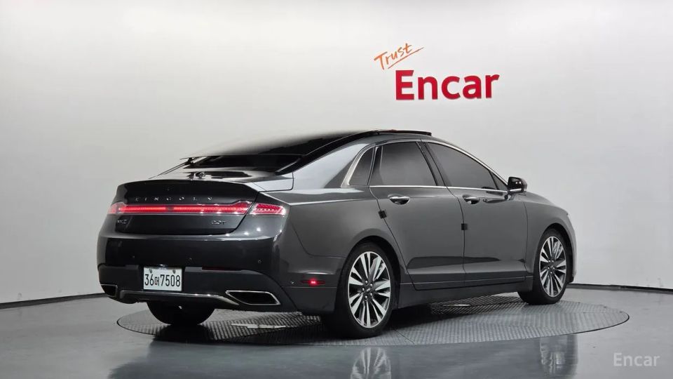 Lincoln MKZ