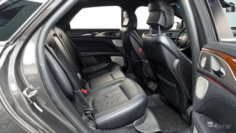 Lincoln MKZ