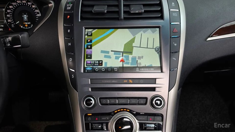 Lincoln MKZ