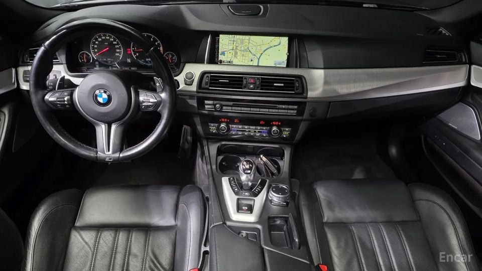 BMW M5