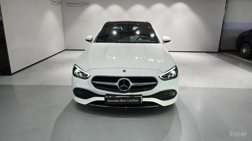 Mercedes-Benz C-Class