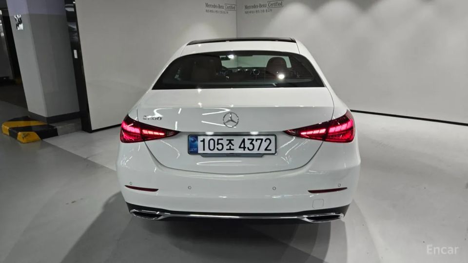 Mercedes-Benz C-Class