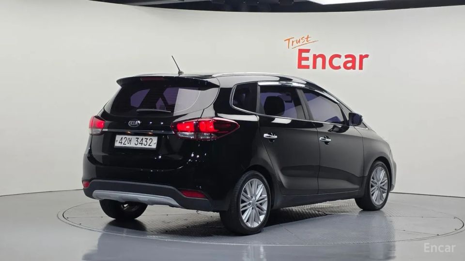 Kia Carens