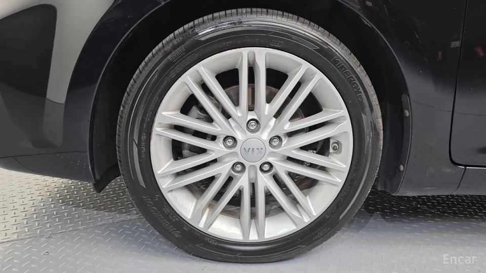 Kia Carens