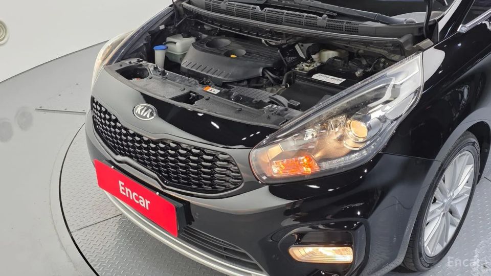 Kia Carens