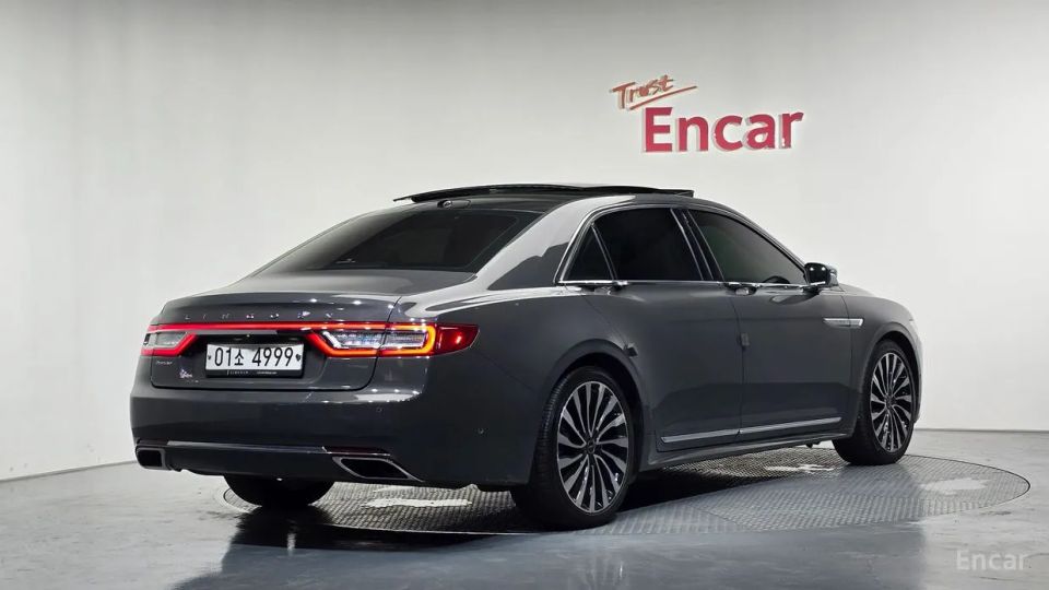 Lincoln Continental