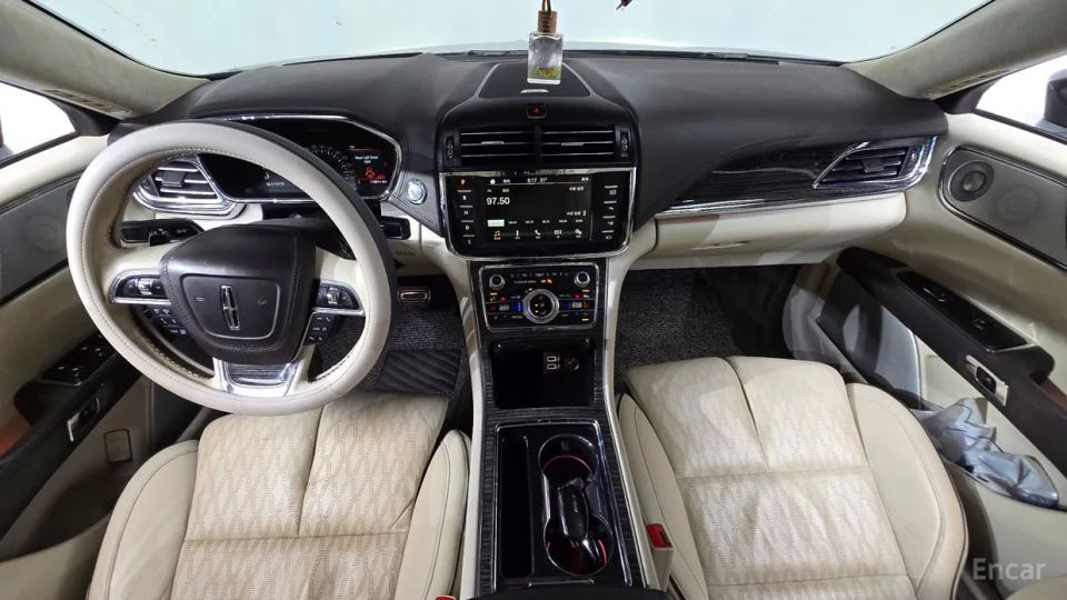 Lincoln Continental