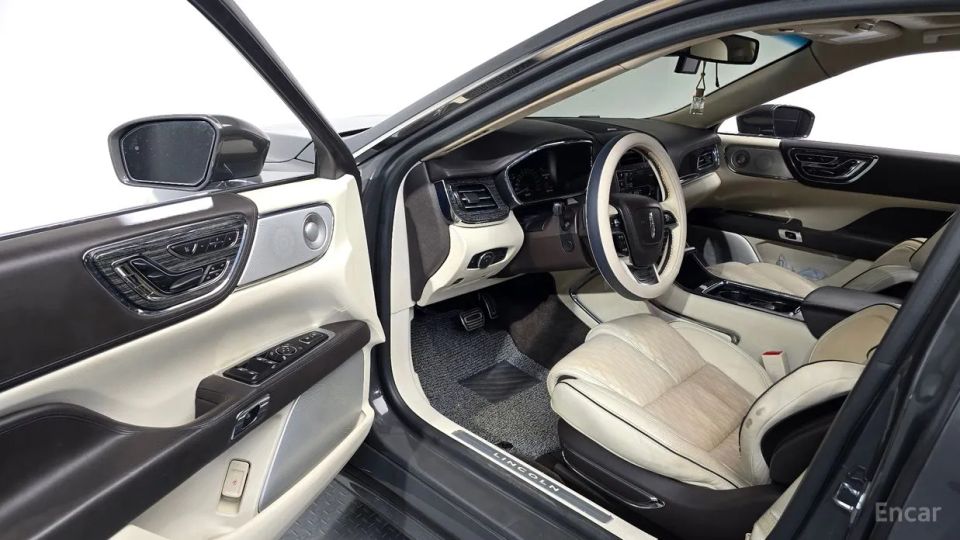 Lincoln Continental