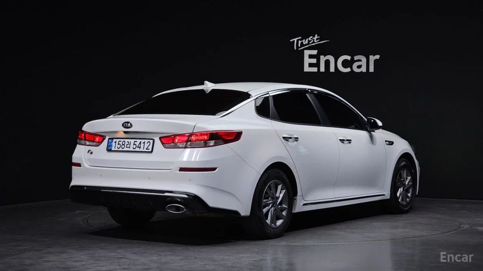 Kia K5
