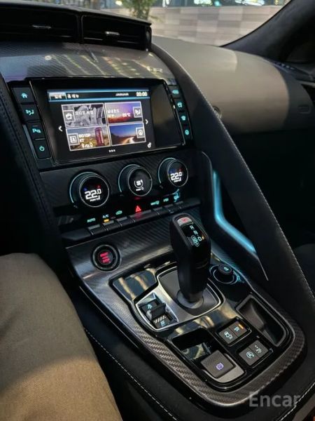 Jaguar F-TYPE