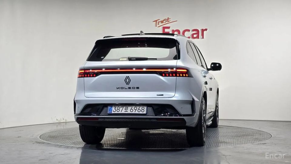 Renault-KoreaSamsung Grand Koleos