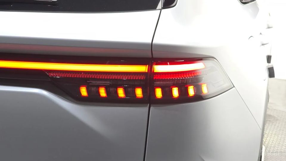 Renault-KoreaSamsung Grand Koleos