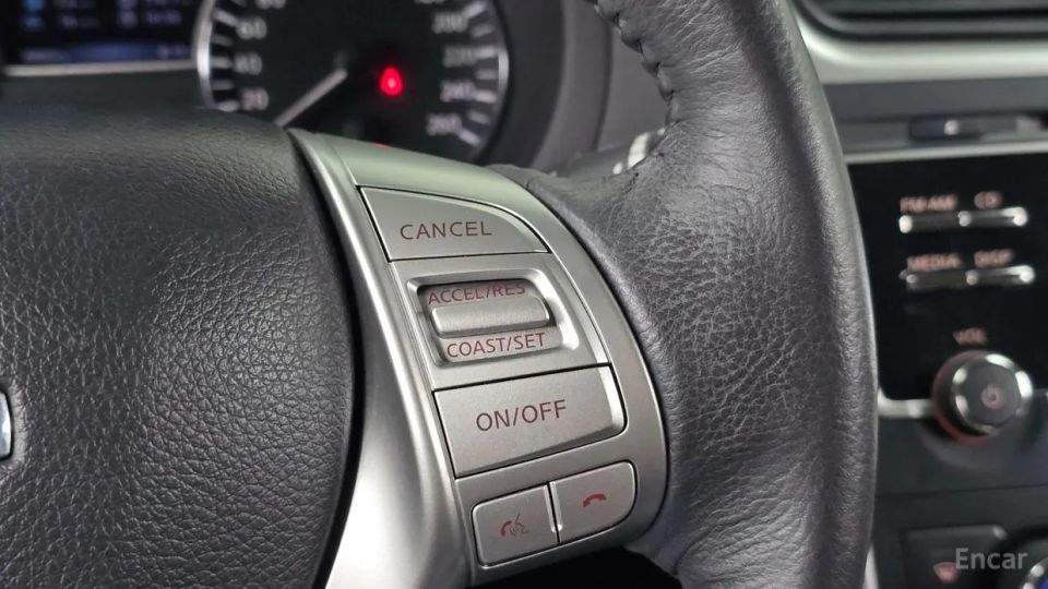 Nissan altima