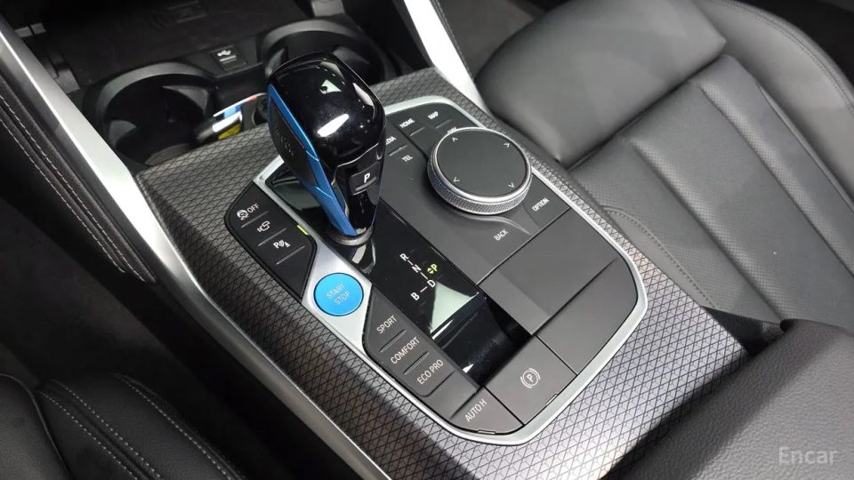 BMW I4