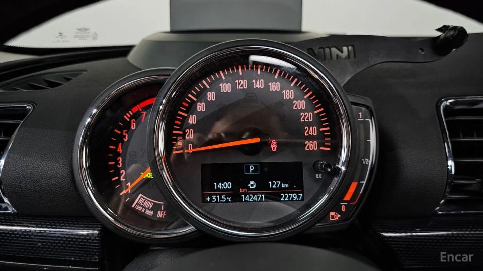 Mini clubman