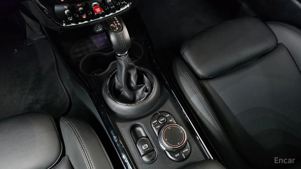 Mini clubman