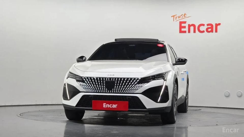 Peugeot 408