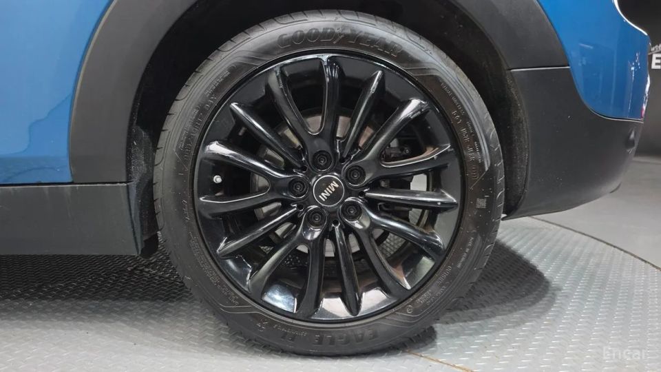 Mini clubman
