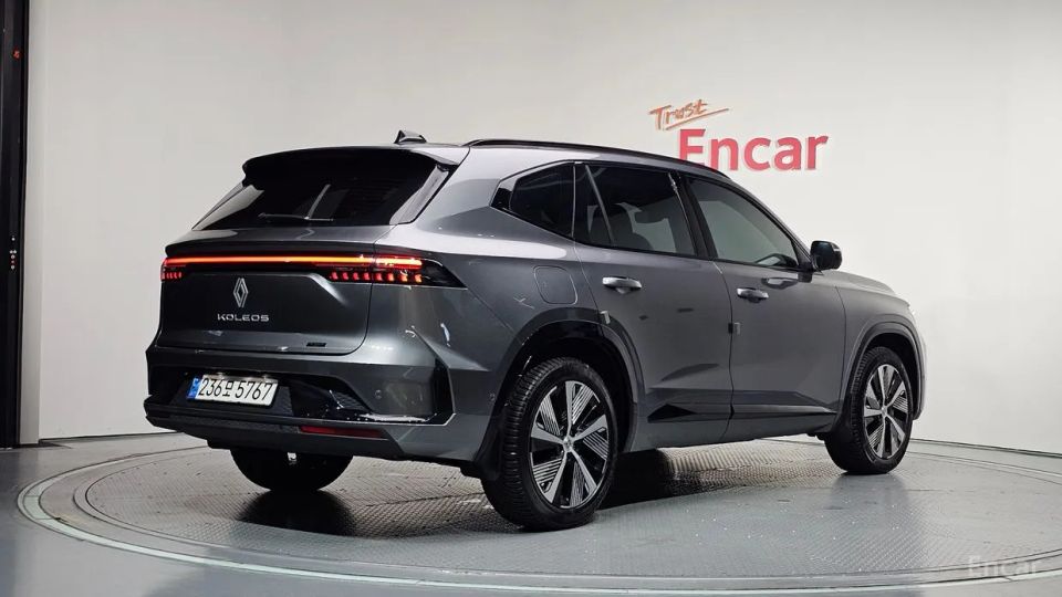 Renault-KoreaSamsung Grand Koleos