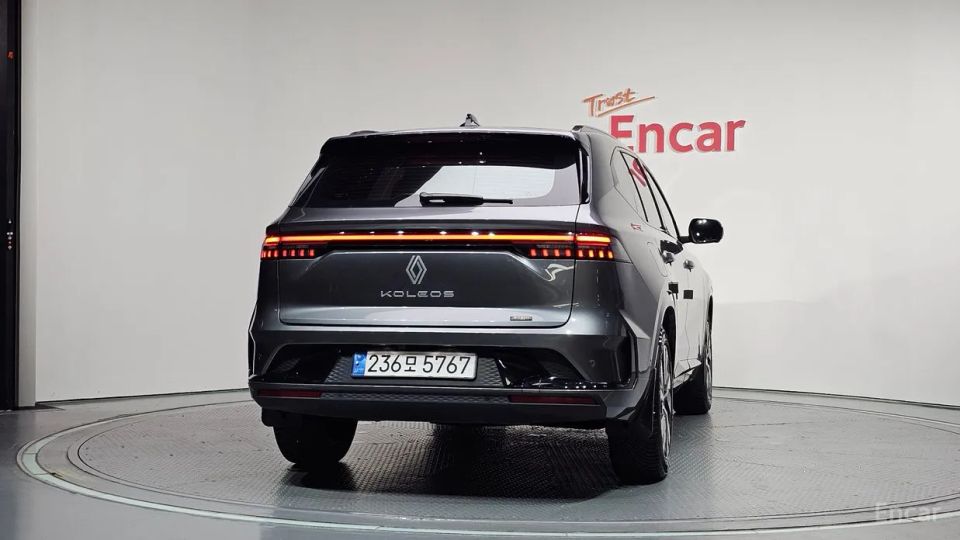 Renault-KoreaSamsung Grand Koleos