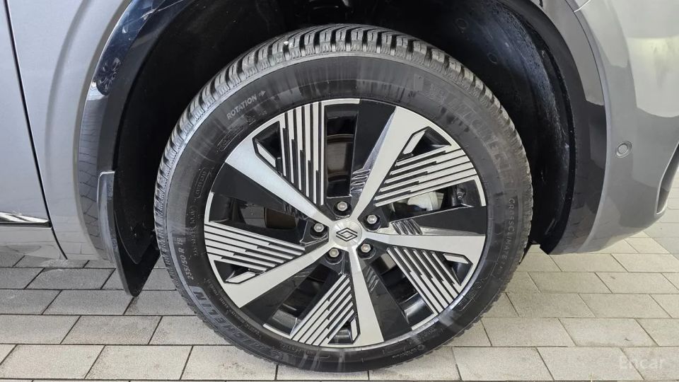 Renault-KoreaSamsung Grand Koleos