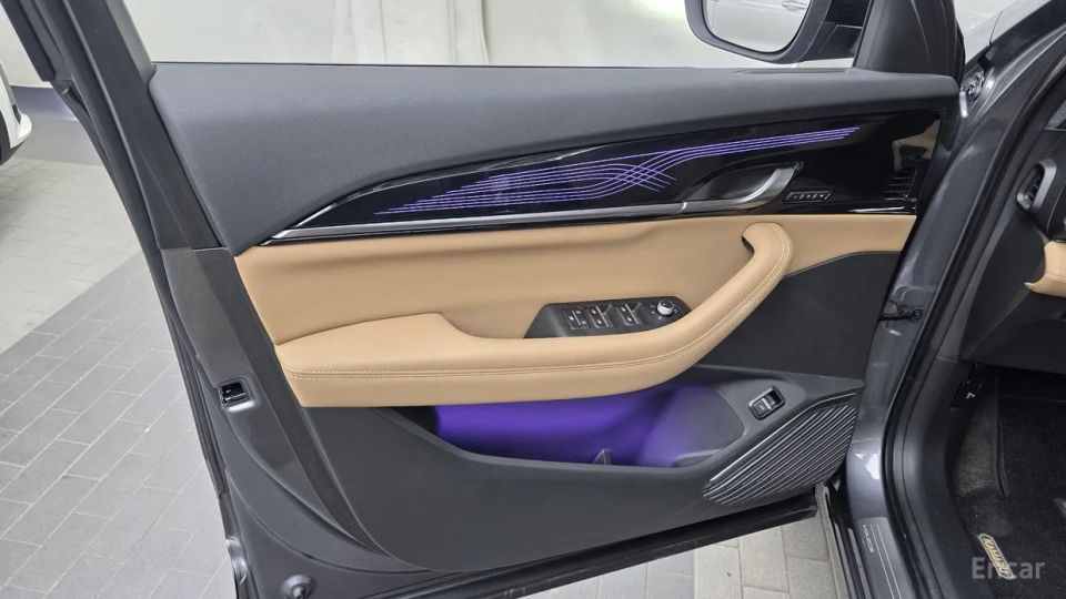 Renault-KoreaSamsung Grand Koleos