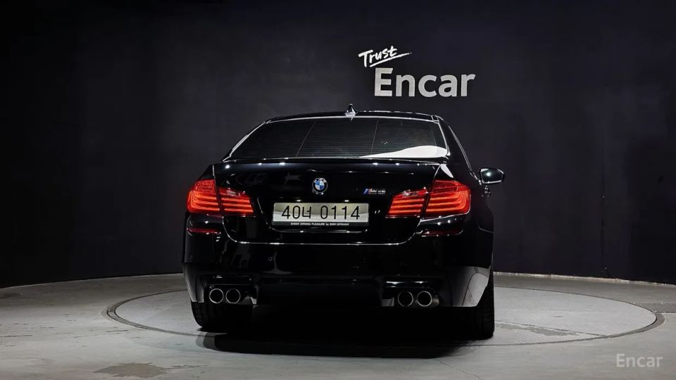 BMW M5