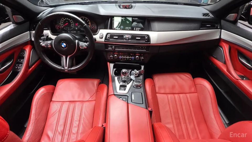 BMW M5
