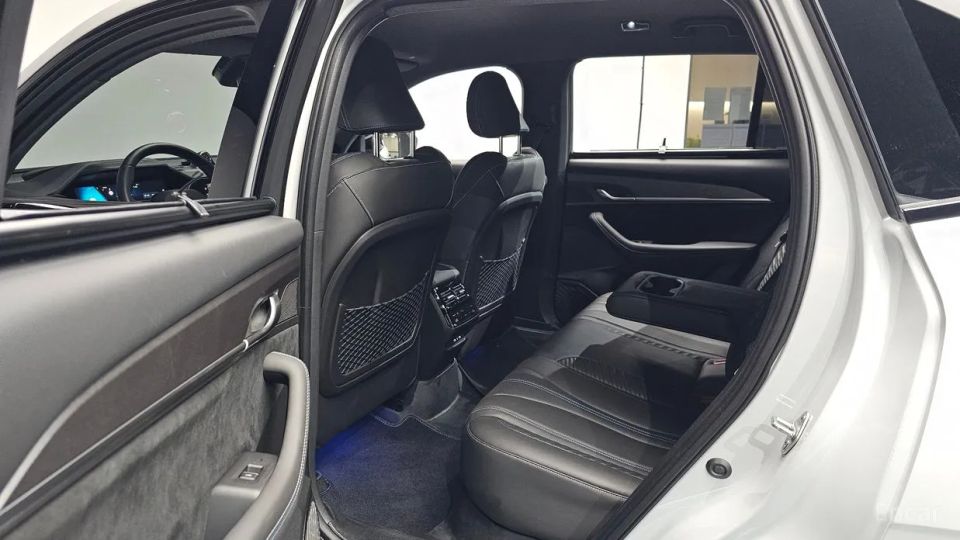 Renault-KoreaSamsung Grand Koleos