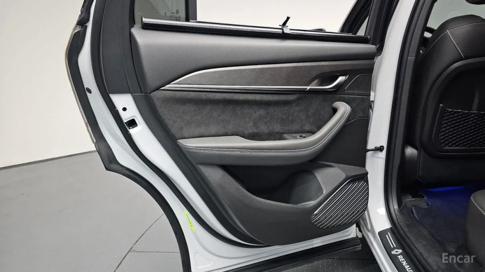 Renault-KoreaSamsung Grand Koleos