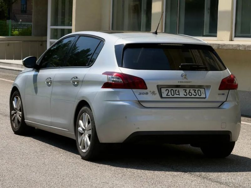 Peugeot 308