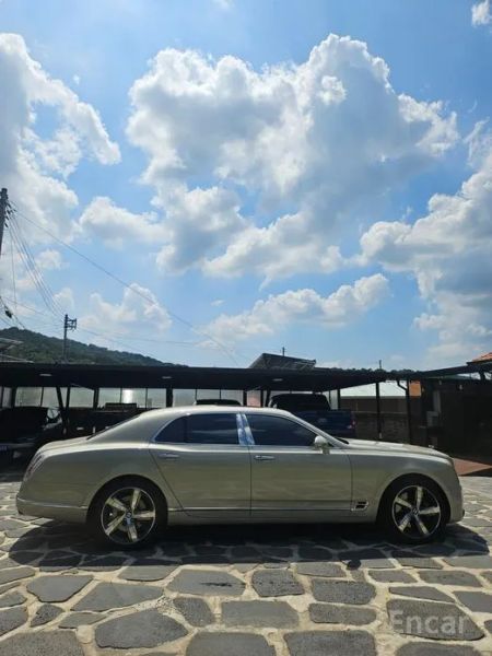 Bentley Mulsanne