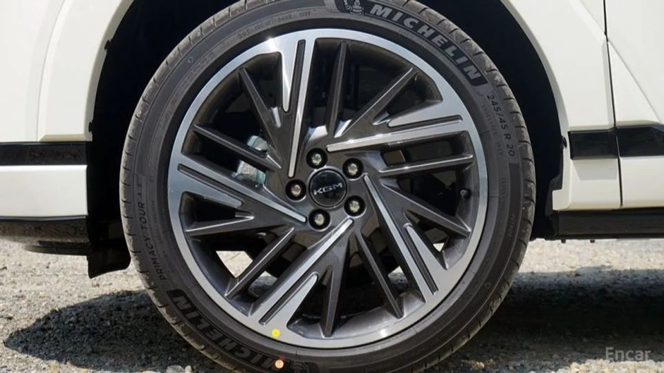 KG_Mobility_Ssangyong Actyon