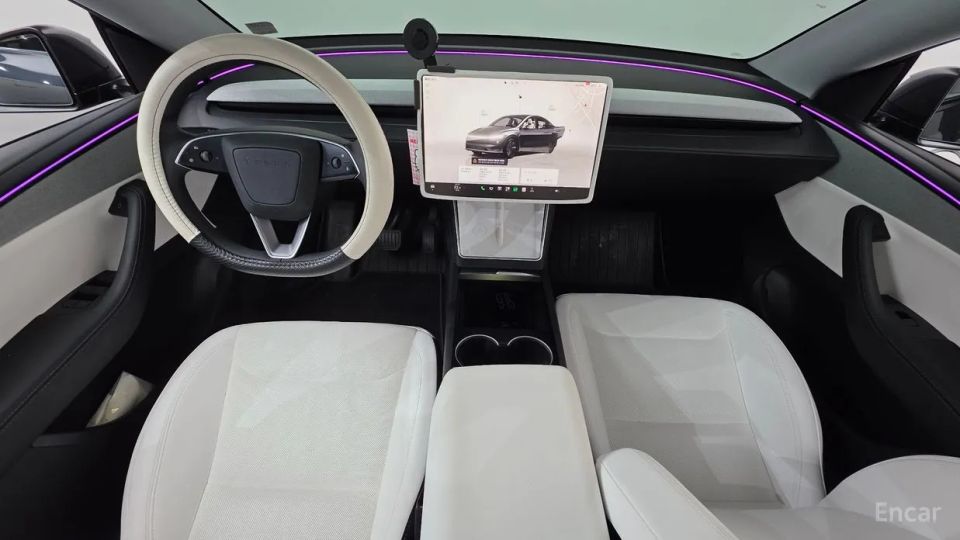 Tesla model-y