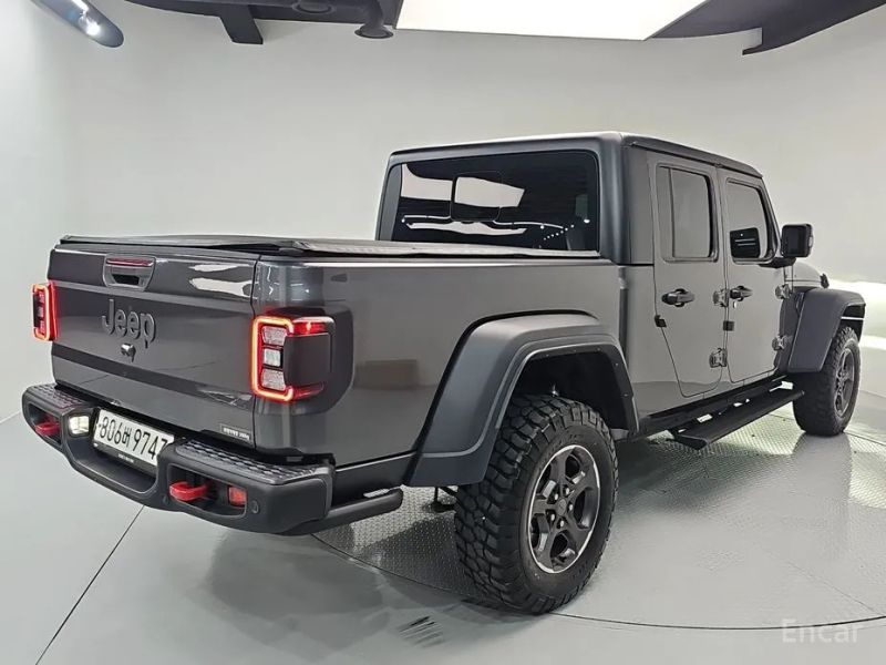 Jeep gladiator