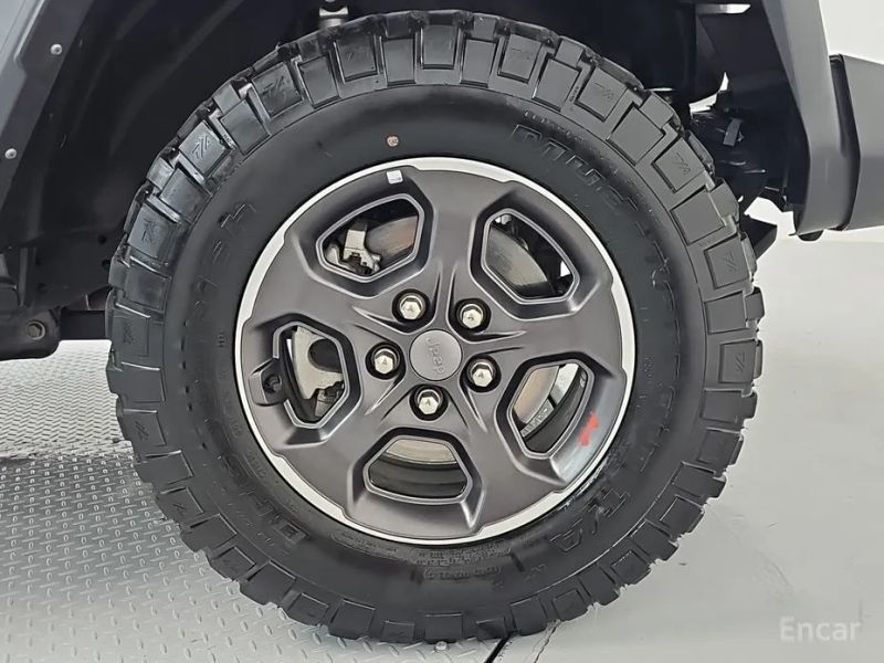 Jeep gladiator