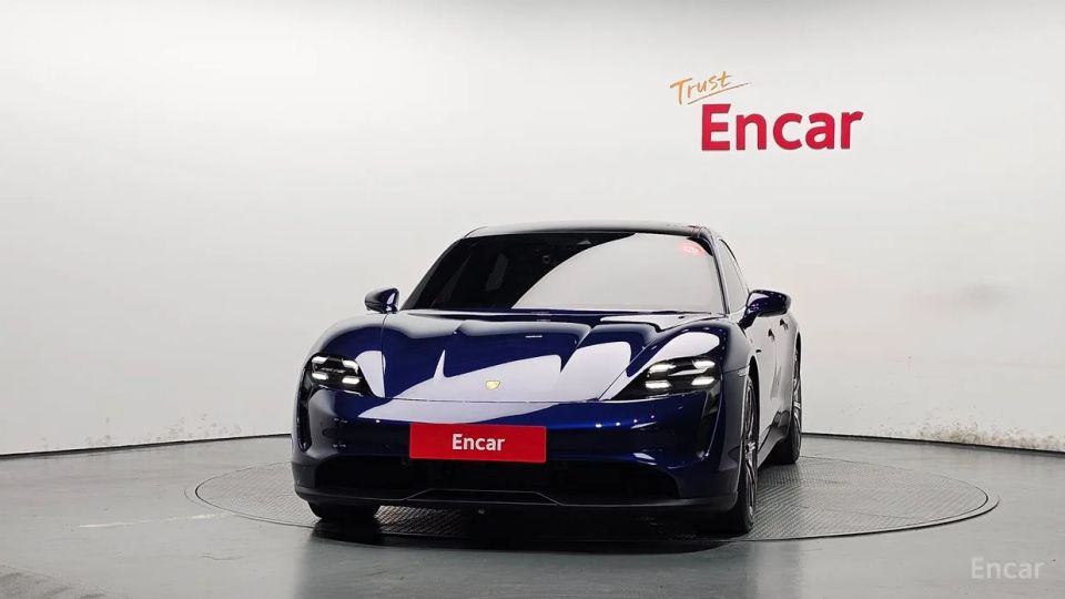 Porsche Taycan