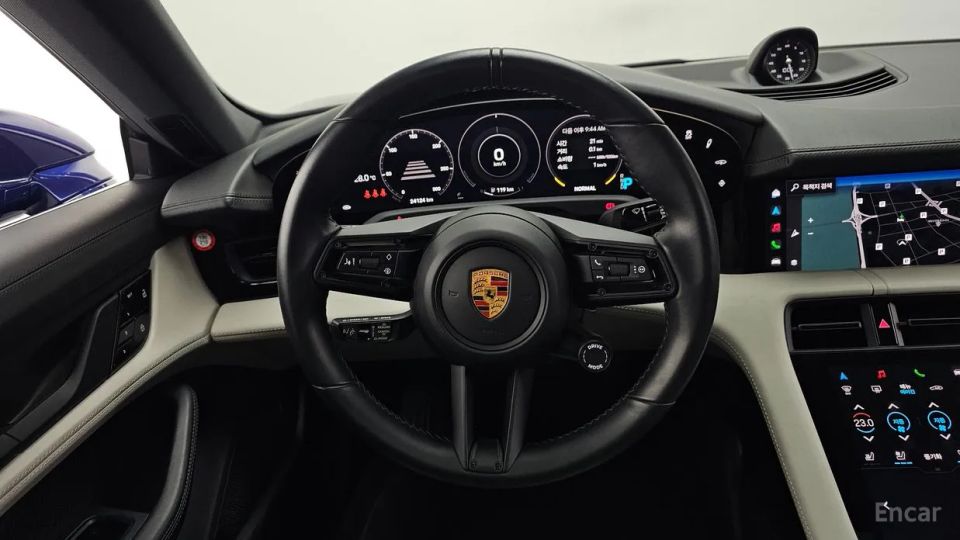 Porsche Taycan