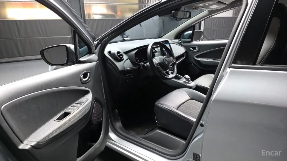 Renault-KoreaSamsung Zoe
