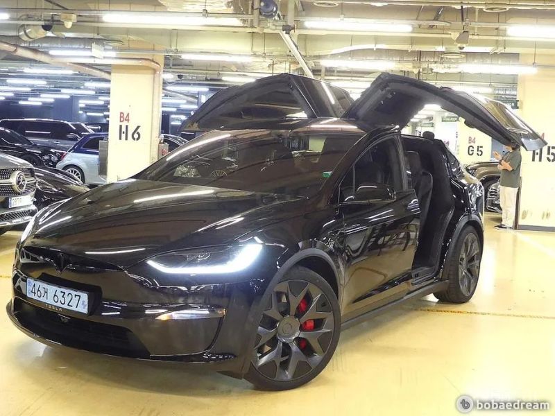 Tesla model-x