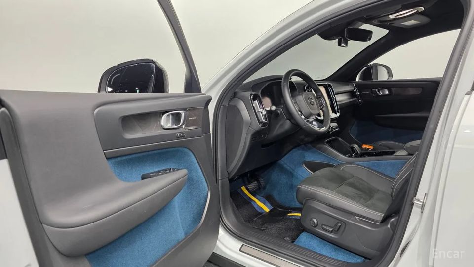 Volvo C40