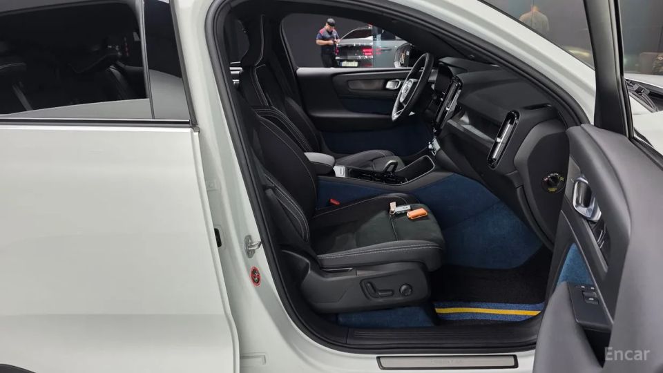 Volvo C40