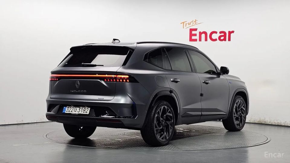 Renault-KoreaSamsung Grand Koleos